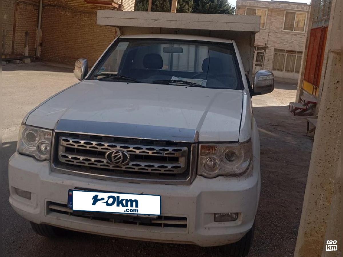 فروش نیسان زامیاد پادرا پلاس ۱۴۰۰ دوگانه سوز سفید چند لکه رنگ سمنان شاهرود (۱۷ آبان ۱۴۰۴)