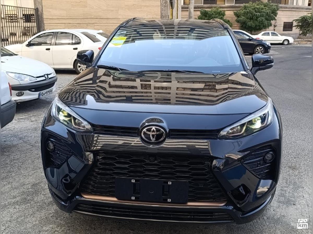 فروش تویوتا وایلدلندر 2 لیتر ۲۰۲۵ صفر مشکی تهران دهکده المپیک (۱۹ آبان ۱۴۰۴)