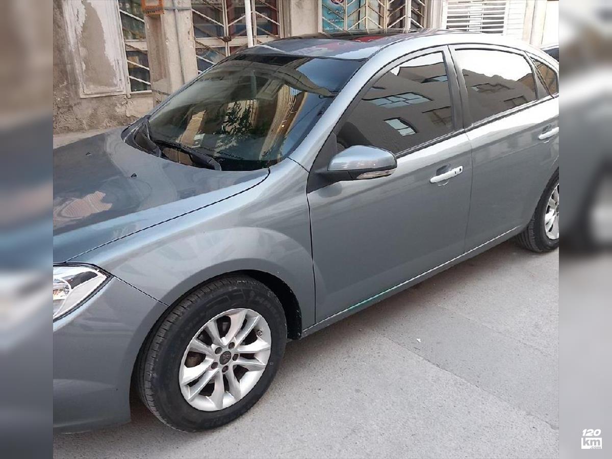 فروش برلیانس H330 ۱۳۹۶ (کم کارکرد) نوک مدادی بدون رنگ بوشهر (۲۰ آبان ۱۴۰۴)