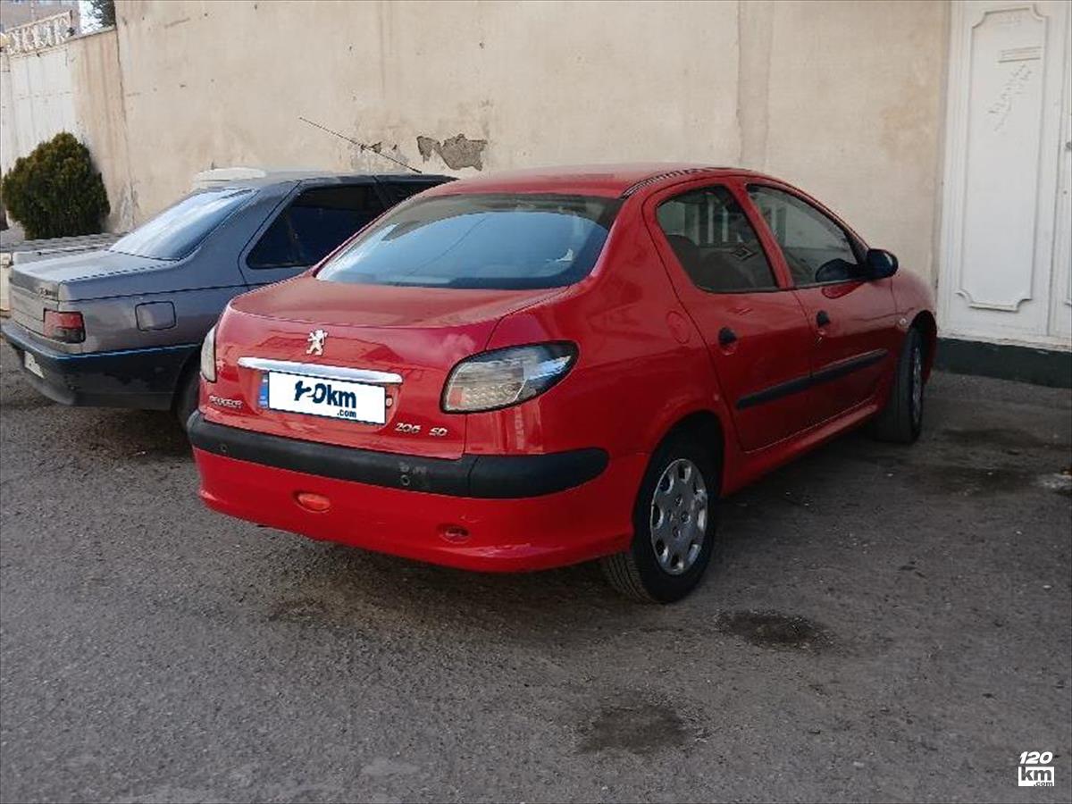 فروش پژو 206 SD V8 ۱۳۹۷ قرمز دو لکه رنگ اصفهان بهارستان (۲۱ آبان ۱۴۰۴)