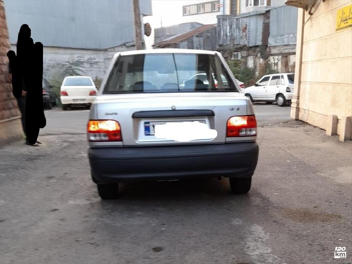 فروش پراید صندوقدار ۱۳۸۴ (کم کارکرد) نقره ای دو لکه رنگ رشت دیانتی (۲۱ آبان ۱۴۰۴)