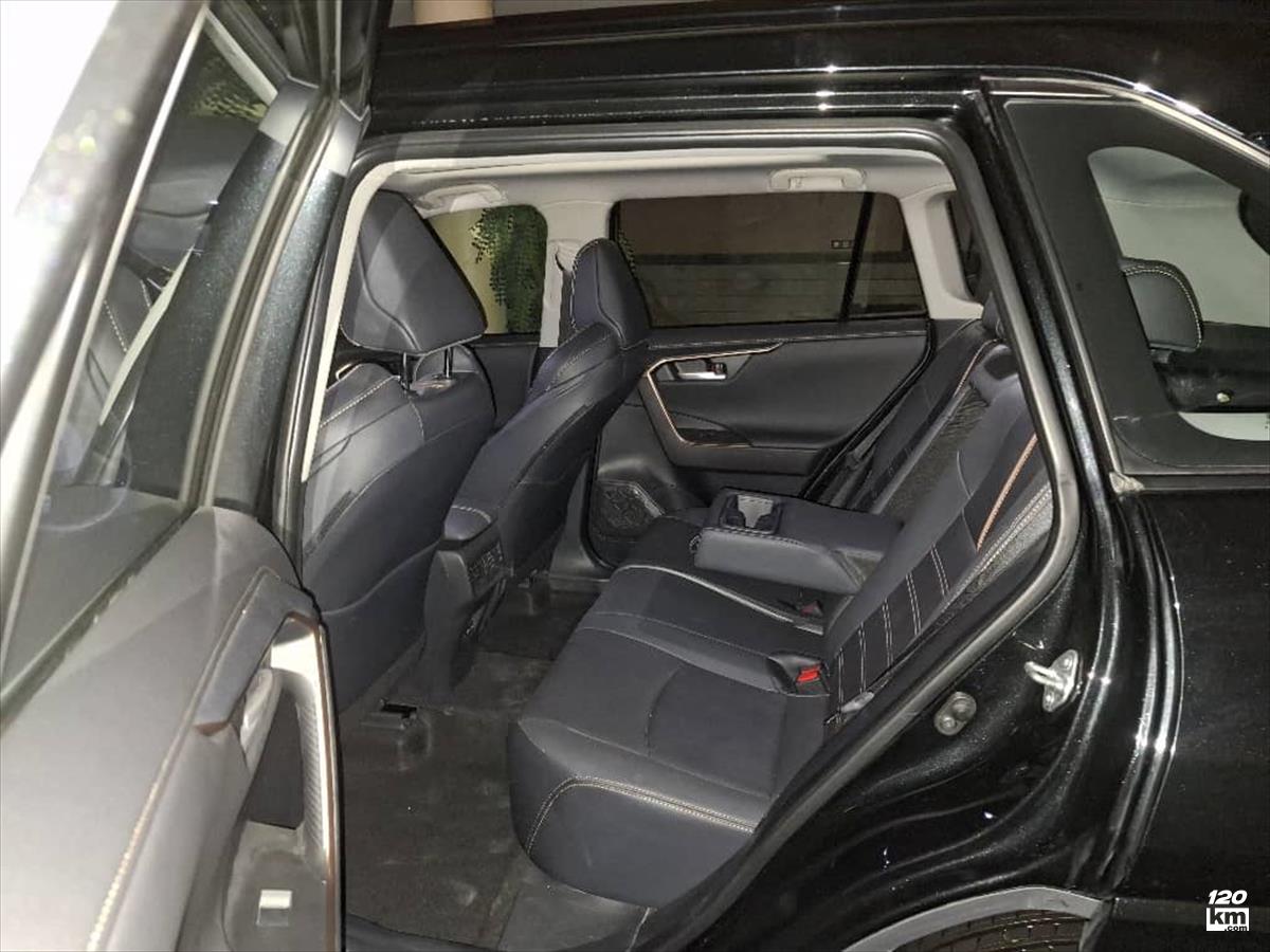 فروش تویوتا وایلدلندر 2 لیتر ۲۰۲۵ صفر مشکی بدون رنگ ساری فرهنگ (۲۲ آبان ۱۴۰۴)