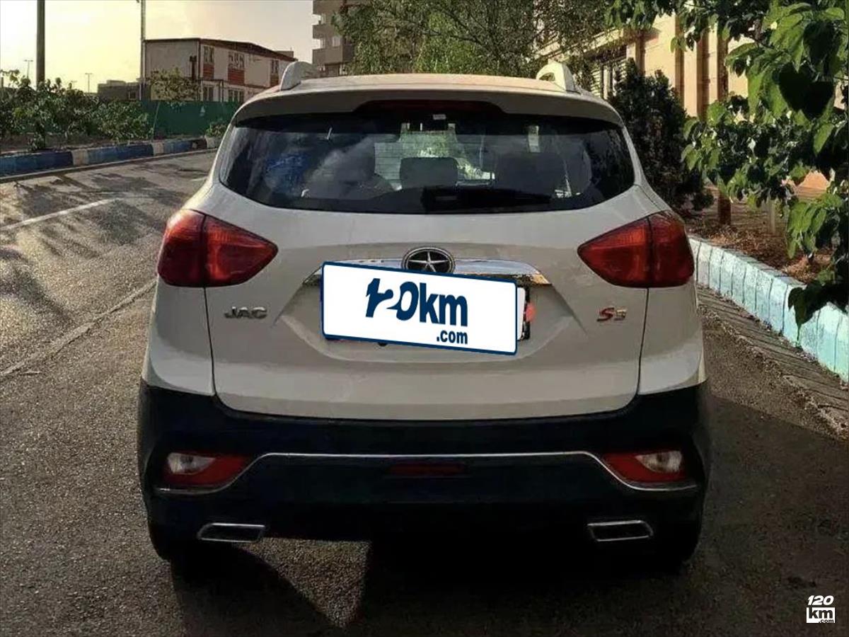 فروش جک اس 3 ۱۳۹۷ (کم کارکرد) سفید بدون رنگ تبریز رشدیه (۲۲ آبان ۱۴۰۴)