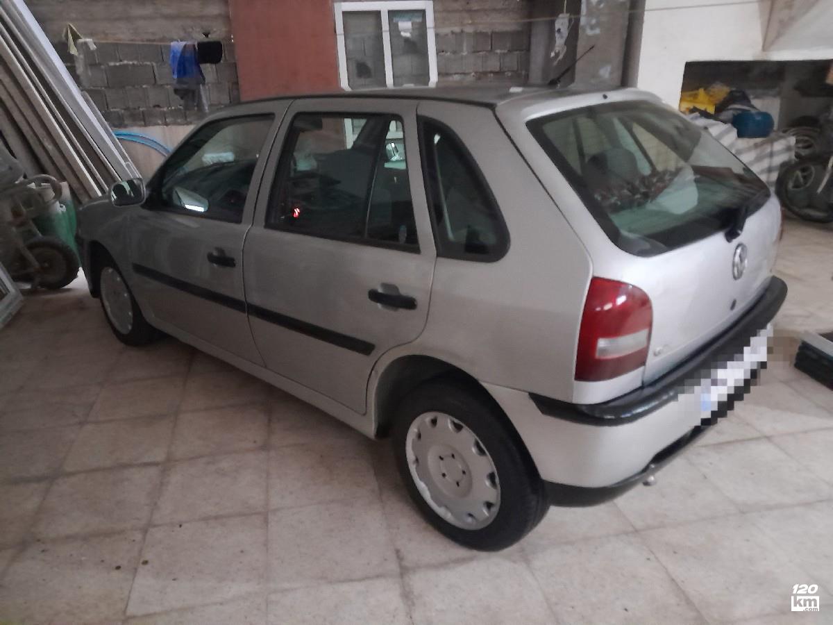 فروش فولکس گل ۱۳۸۴ (کم کارکرد) نقره ای دور رنگ مازندران فریدونکنار (۲۲ آبان ۱۴۰۴)