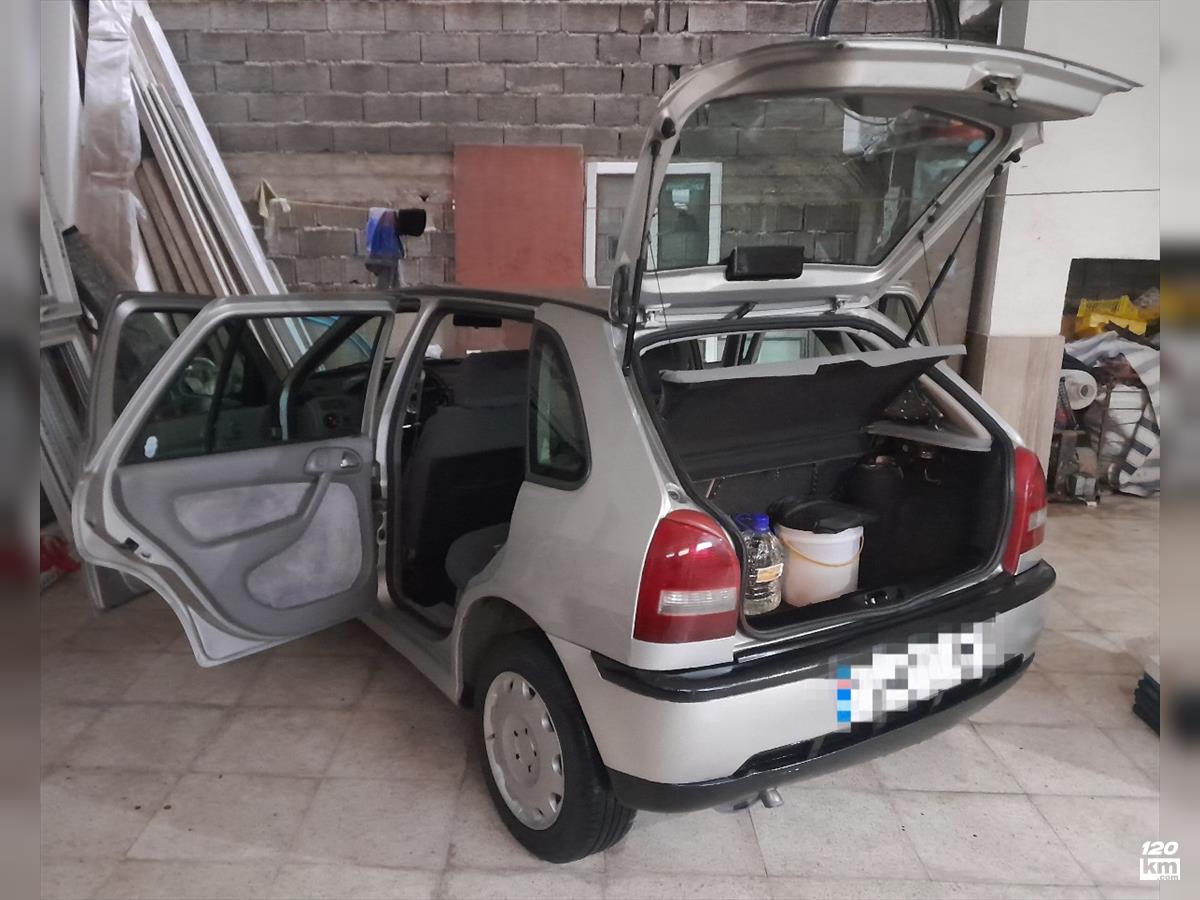 فروش فولکس گل ۱۳۸۴ (کم کارکرد) نقره ای دور رنگ مازندران فریدونکنار (۲۲ آبان ۱۴۰۴)