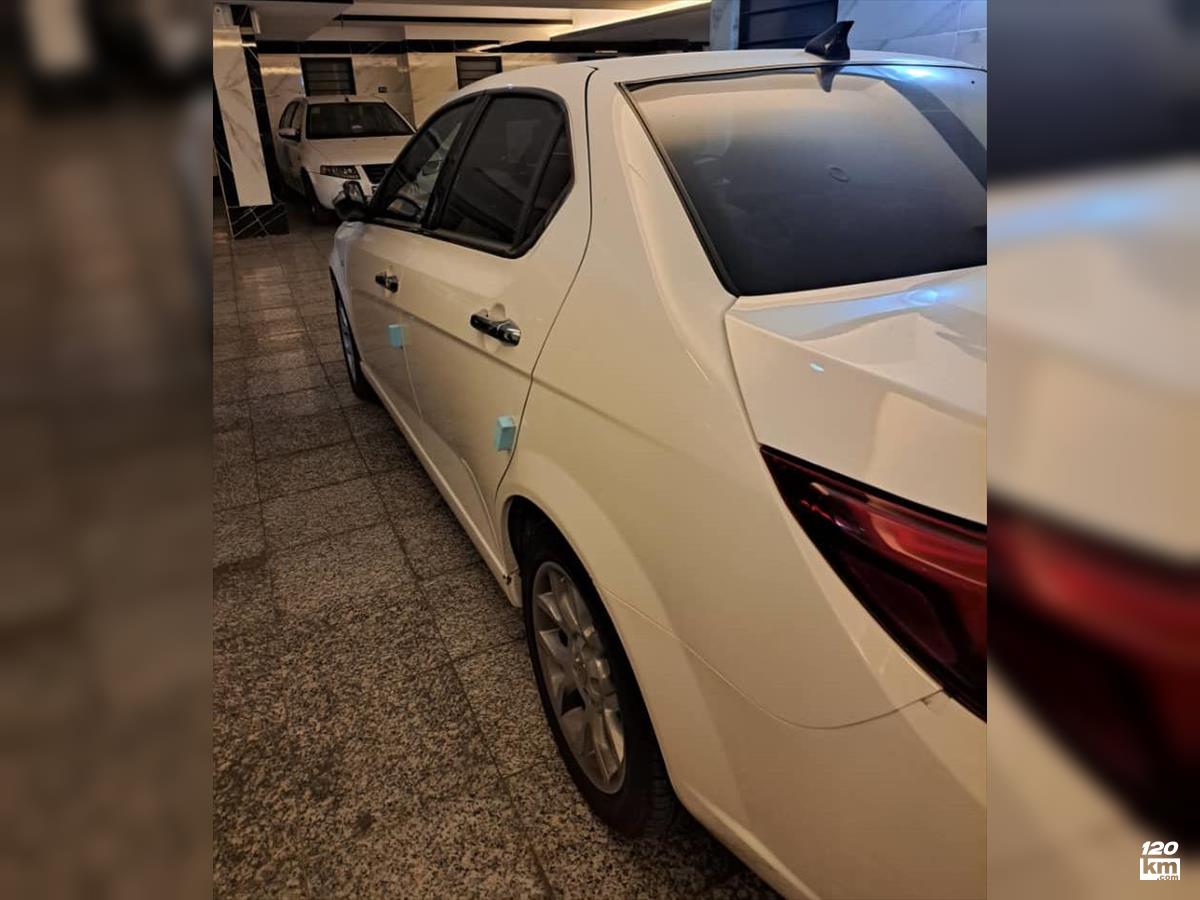 فروش دنا پلاس توربو ۱۴۰۳ (کم کارکرد) سفید بدون رنگ کرج ساسانی (۲۳ آبان ۱۴۰۴)