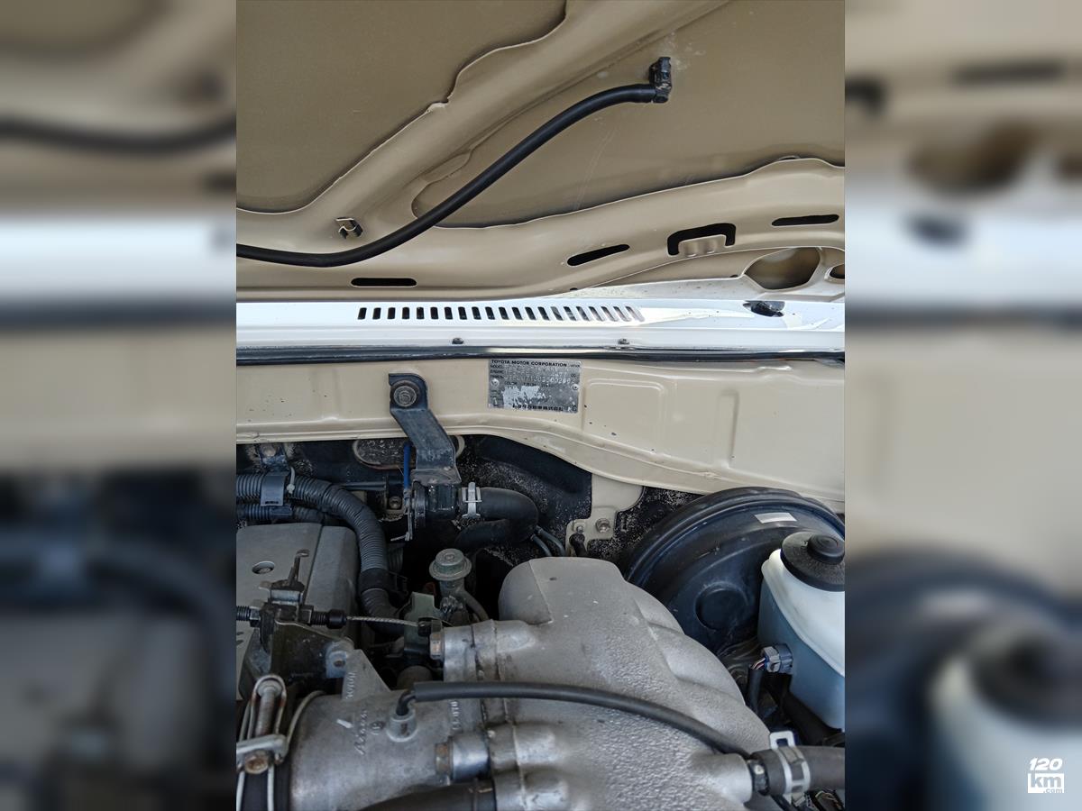 فروش تویوتا لندکروزر اف 4.5F وانت ۲۰۰۲ سفید بدون رنگ مازندران رامسر (۲۳ آبان ۱۴۰۴)