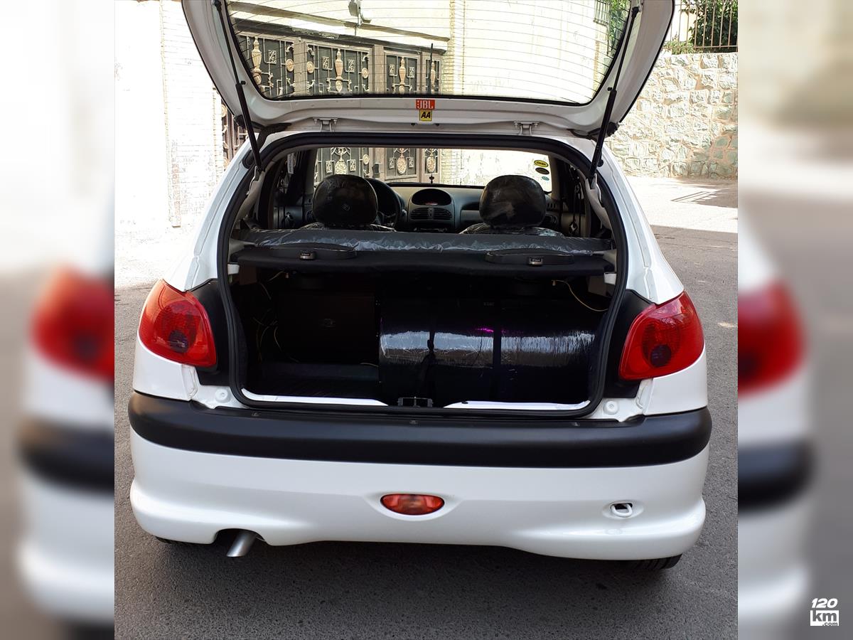 فروش پژو 206 تیپ 2 ۱۳۹۰ سفید صدفی بدون رنگ قم آزادگان (۲۴ آبان ۱۴۰۴)