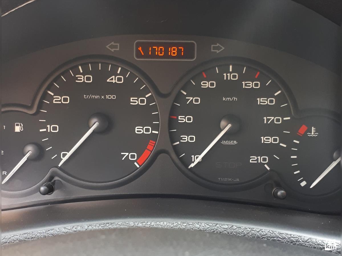 فروش پژو 206 تیپ 2 ۱۳۹۰ سفید صدفی بدون رنگ قم آزادگان (۲۴ آبان ۱۴۰۴)