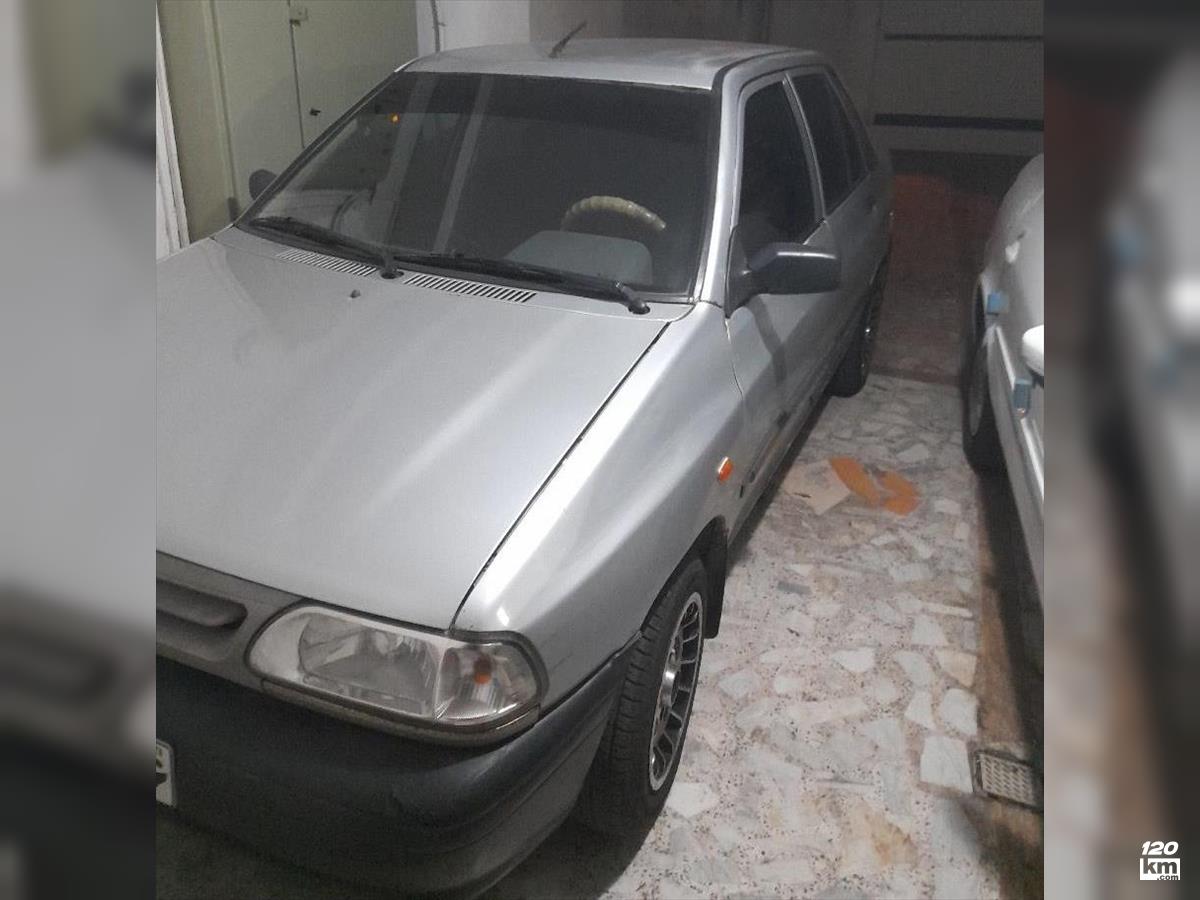 فروش پراید صندوقدار ۱۳۸۸ دوگانه سوز نقره ای چند لکه رنگ رشت استقامت (۲۵ آبان ۱۴۰۴)