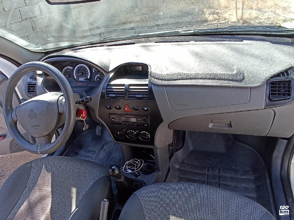 فروش تیبا صندوقدار ۱۳۹۹ سفید یک لکه رنگ کردستان دیواندره (۲۵ آبان ۱۴۰۴)