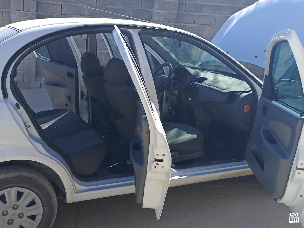 فروش تیبا صندوقدار ۱۳۹۹ سفید یک لکه رنگ کردستان دیواندره (۲۵ آبان ۱۴۰۴)