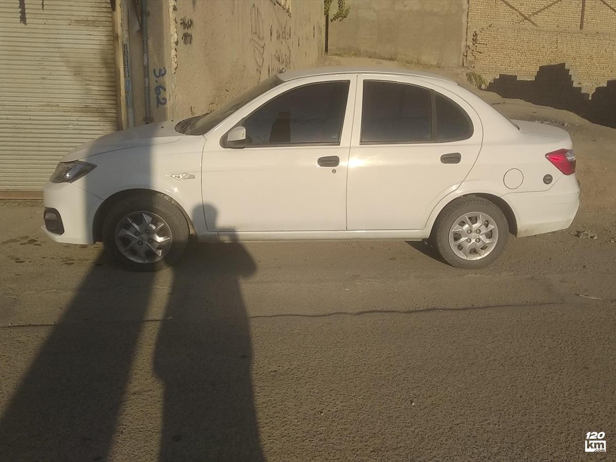 فروش ساینا S ۱۴۰۲ دوگانه سوز سفید تهران پردیس (۲۵ آبان ۱۴۰۴)