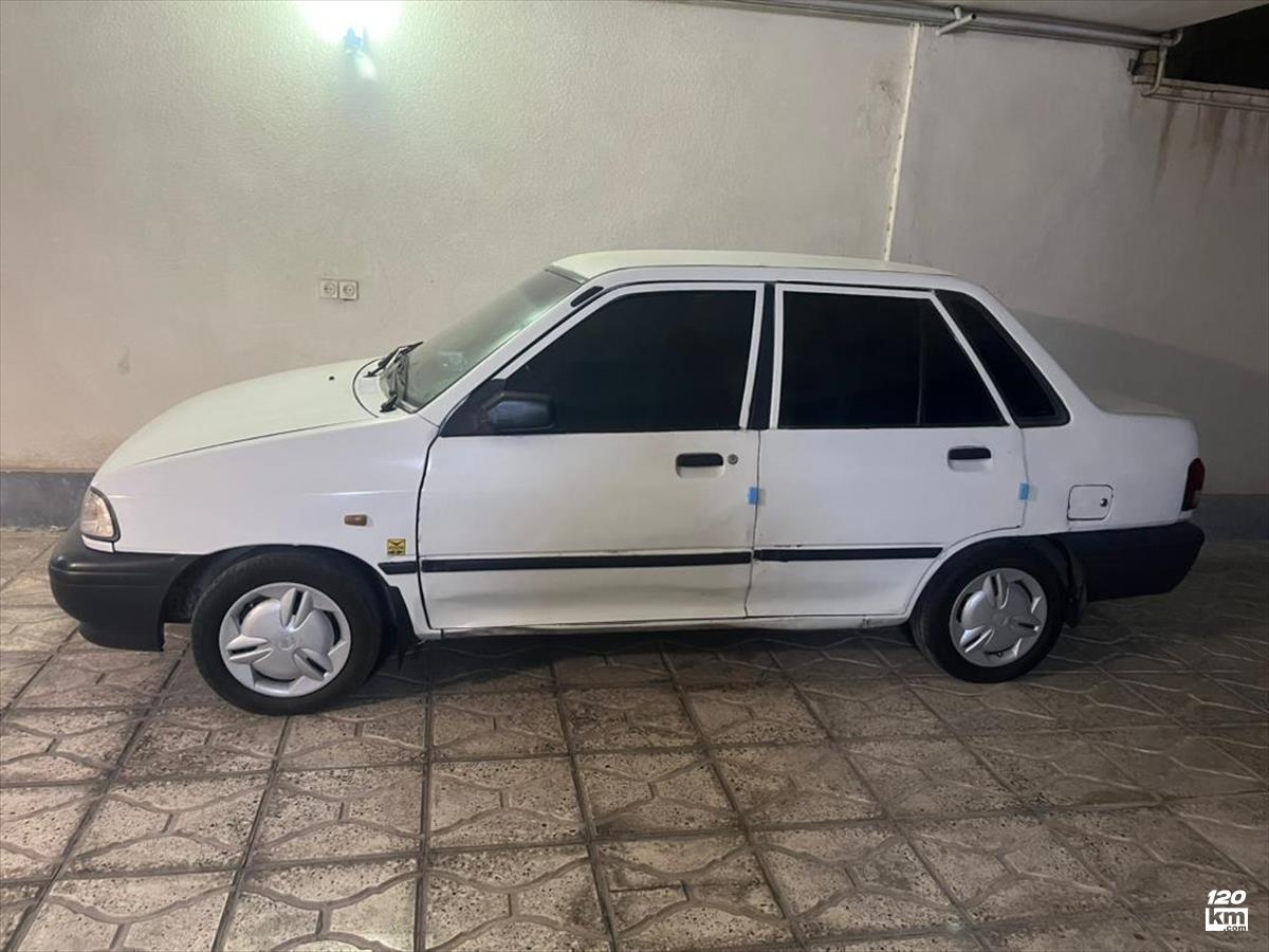 فروش پراید صندوقدار ۱۳۸۲ (کم کارکرد) سفید دور رنگ تهران قرچک (۲۶ آبان ۱۴۰۴)