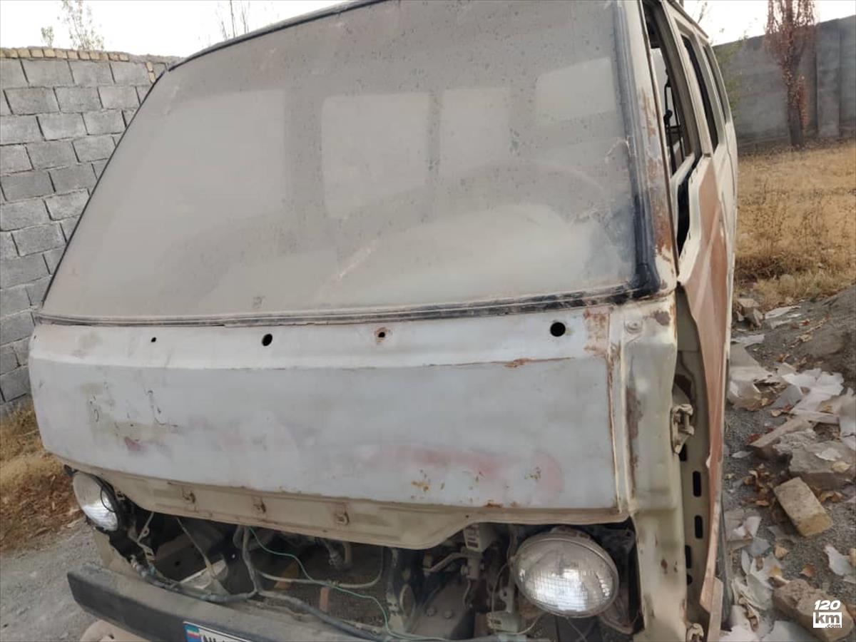 فروش تویوتا هایس ۱۹۸۳ (کم کارکرد) کرم کامل رنگ البرز هشتگرد (۲۷ آبان ۱۴۰۴)