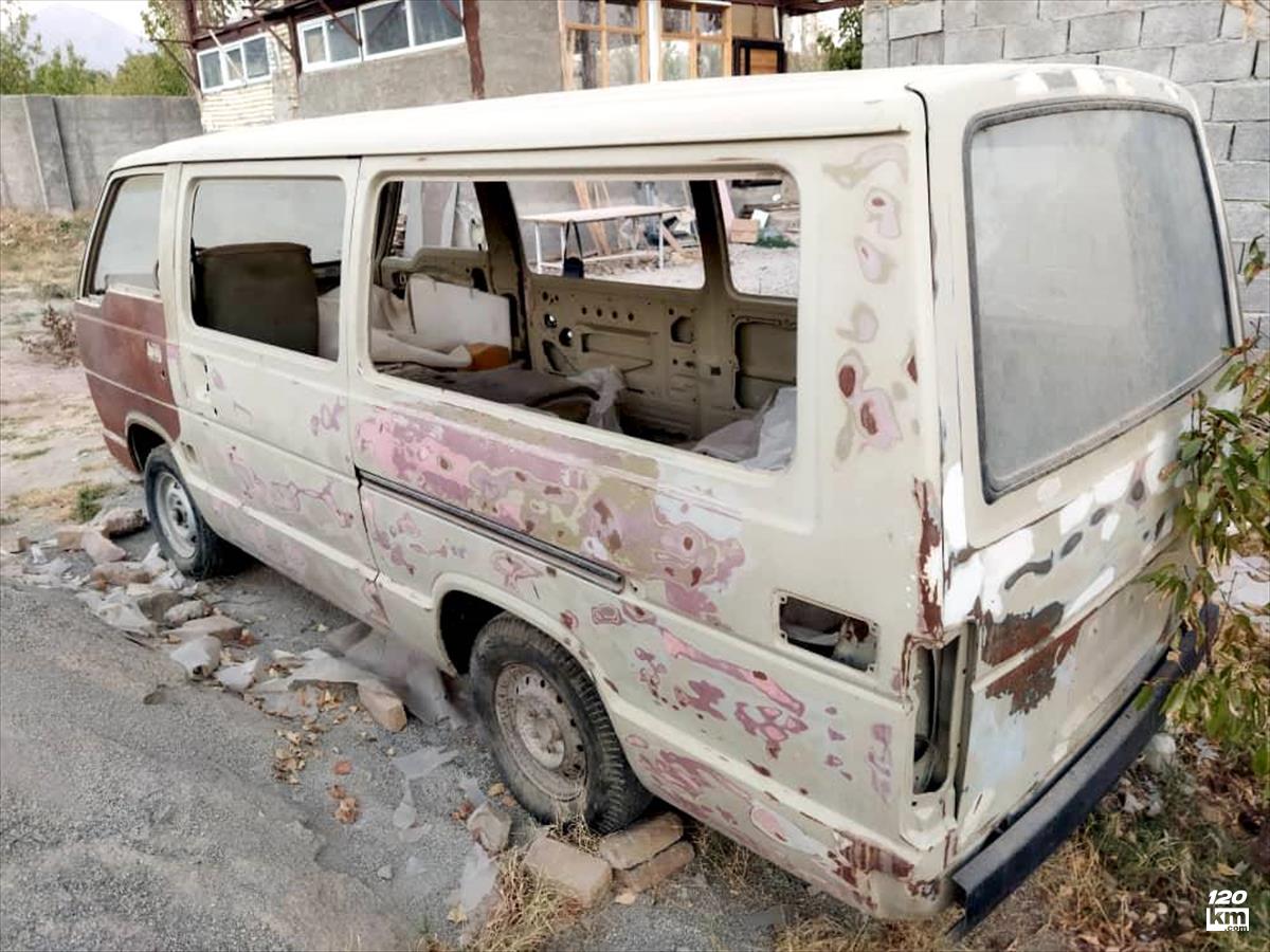 فروش تویوتا هایس ۱۹۸۳ (کم کارکرد) کرم کامل رنگ البرز هشتگرد (۲۷ آبان ۱۴۰۴)