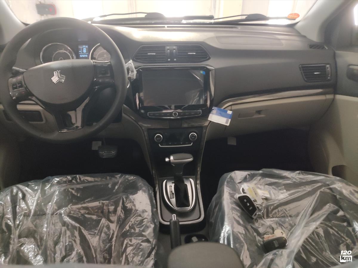 فروش شاهین G ۱۴۰۳ سفید بدون رنگ مشهد فرامرز عباسی (۲۸ آبان ۱۴۰۴)