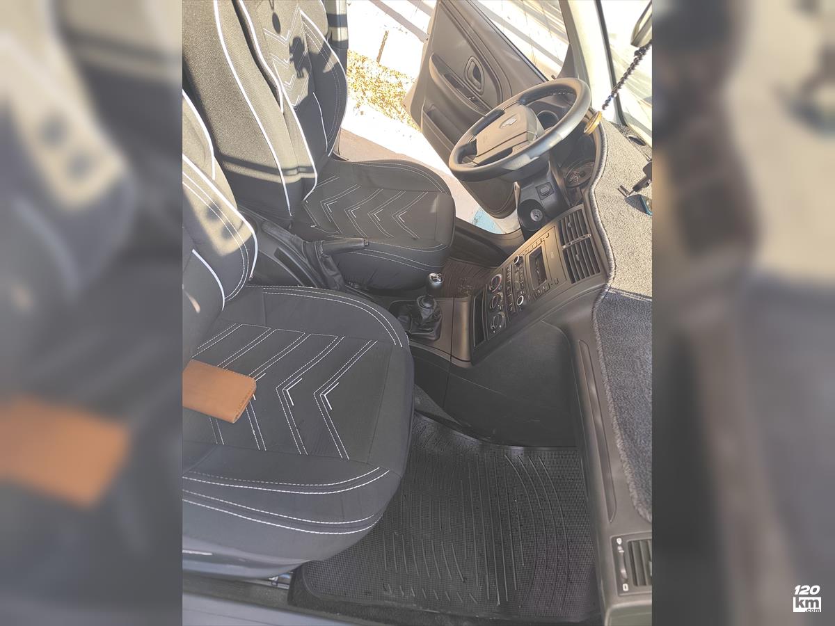 فروش وانت آریسان ۱۴۰۴ دوگانه سوز سفید بدون رنگ تهران شیخ هادی (۲۸ آبان ۱۴۰۴)