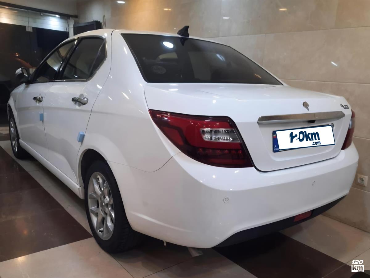 فروش دنا ۱۳۹۷ سفید چند لکه رنگ اصفهان امام خمینی (۳۰ آبان ۱۴۰۴)