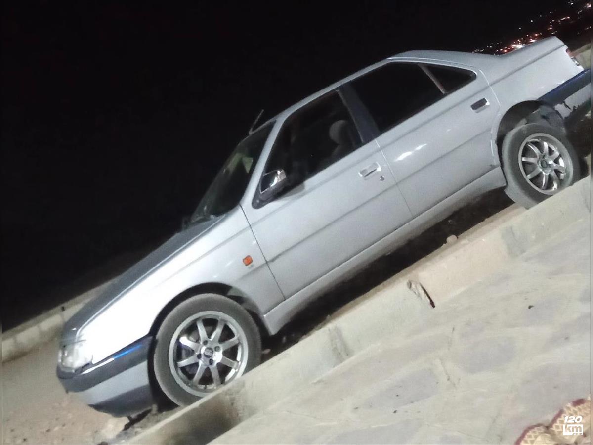 فروش پژو 405 GLX ۱۳۸۷ نقره ای دو لکه رنگ خراسان جنوبی قاین (۱ آذر ۱۴۰۴)