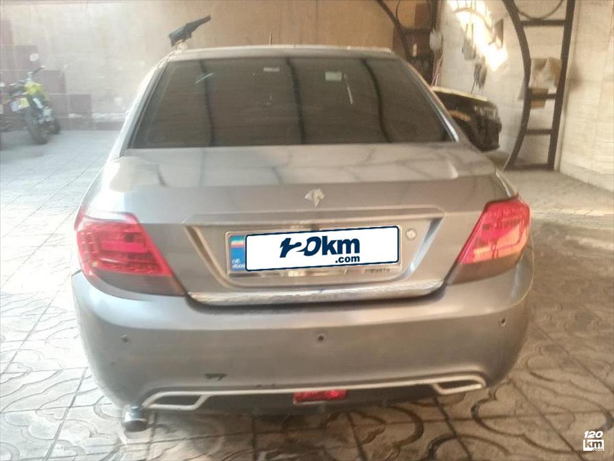 فروش دنا ۱۳۹۷ نوک مدادی بدون رنگ تهران ستارخان (۳ آذر ۱۴۰۴)