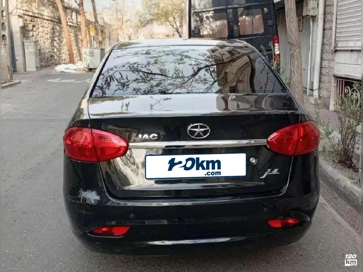 فروش جک جی 4 ۱۴۰۲ مشکی گلگیر تعویض تهران یاخچی آباد (۵ آذر ۱۴۰۴)