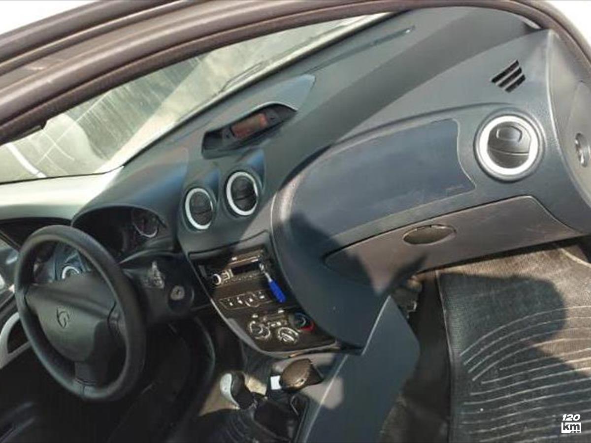 فروش رانا LX ۱۳۹۸ سفید بدون رنگ ارومیه (۶ آذر ۱۴۰۴)