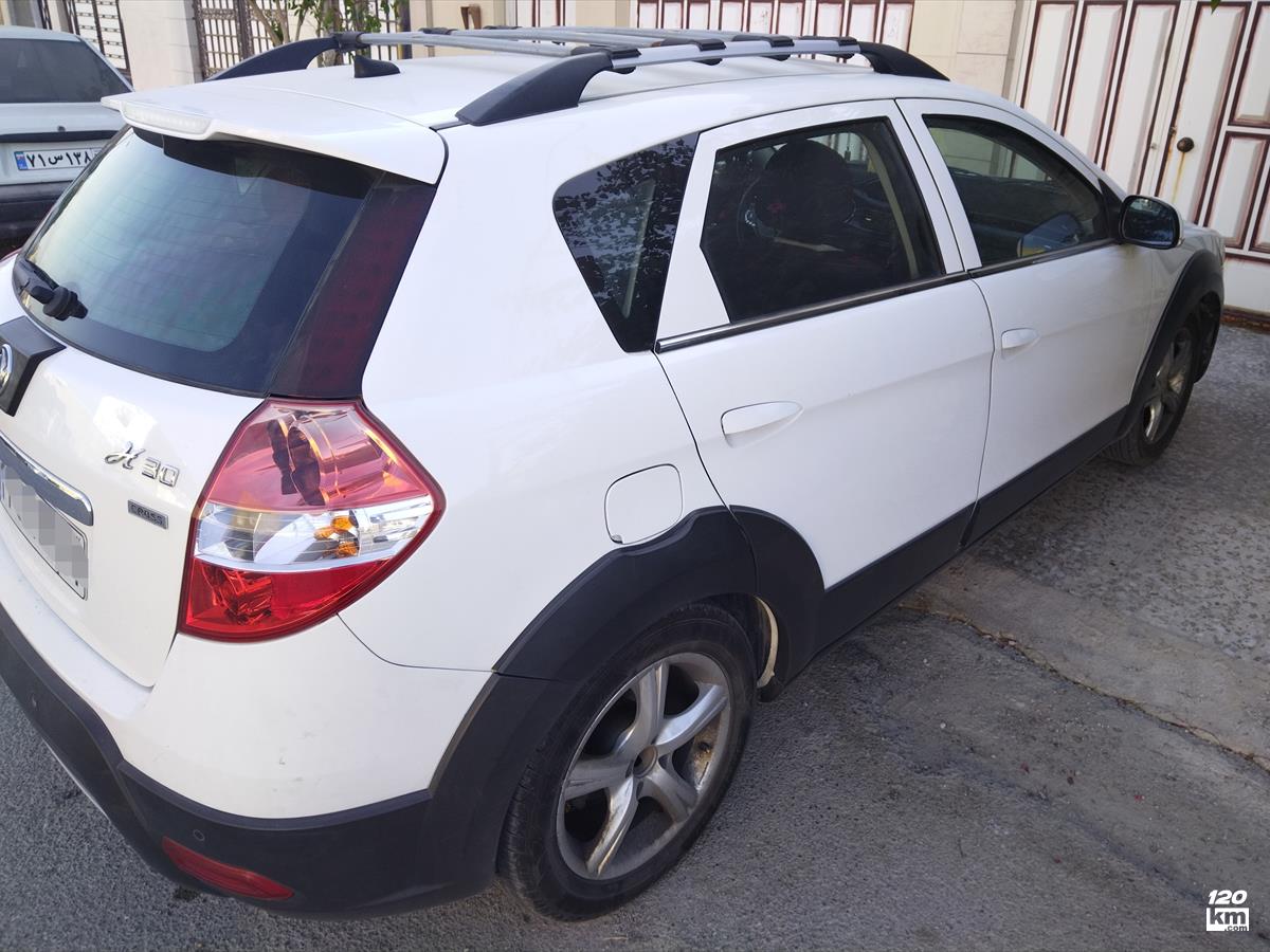 فروش دانگ فنگ H30 Cross ۱۳۹۶ سفید بدون رنگ خوزستان بهبهان (۷ آذر ۱۴۰۴)