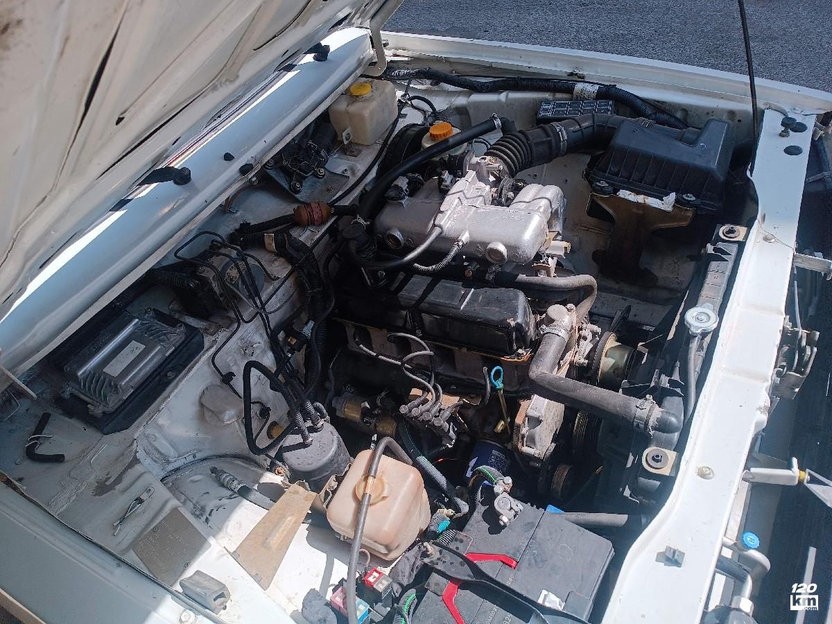 فروش مزدا وانت دو کابین ۱۳۹۴ سفید یک لکه رنگ شیراز گلدشت حافظ (۷ آذر ۱۴۰۴)