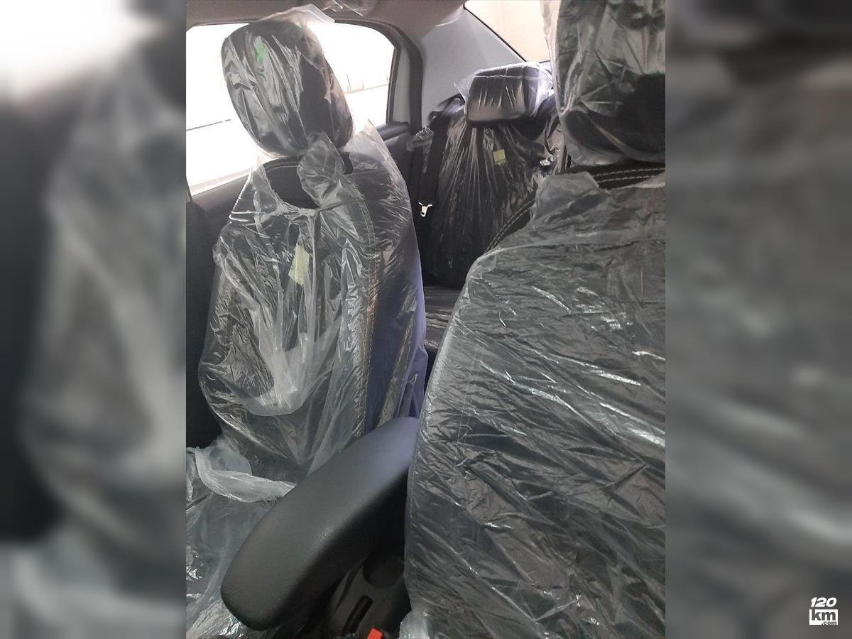 فروش تارا ۱۴۰۲ (کم کارکرد) سفید بدون رنگ اصفهان زرین شهر (۷ آذر ۱۴۰۴)