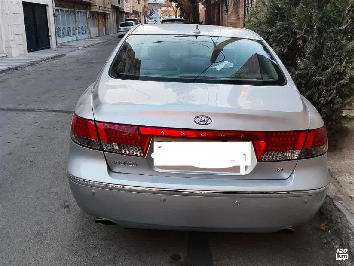 فروش هیوندای آزرا ۲۰۰۷ نقره ای یک لکه رنگ خراسان رضوی طرقبه (۸ آذر ۱۴۰۴)
