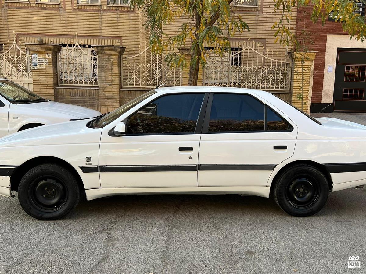 فروش پژو 405 SLX ۱۳۹۴ سفید بدون رنگ تهران جنت آباد (۹ آذر ۱۴۰۴)