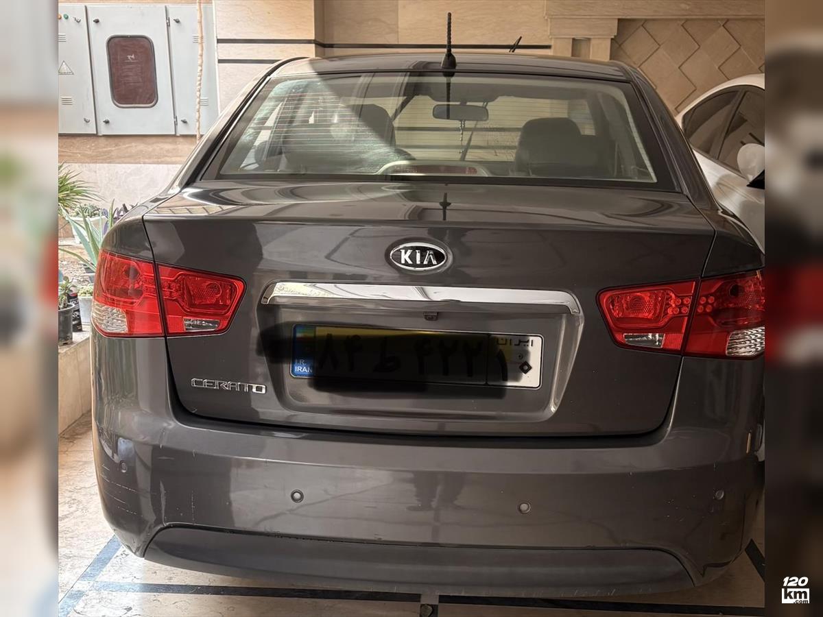 فروش کیا سراتو 2000cc ۱۳۹۶ (کم کارکرد) نوک مدادی گلگیر تعویض تهران نیرو هوایی (۹ آذر ۱۴۰۴)
