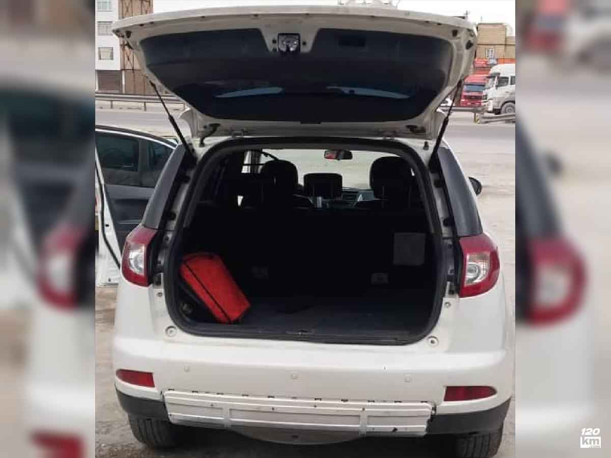 فروش جیلی GC6 ۱۳۹۲ (کم کارکرد) سفید دو لکه رنگ خرم آباد (۱۱ آذر ۱۴۰۴)