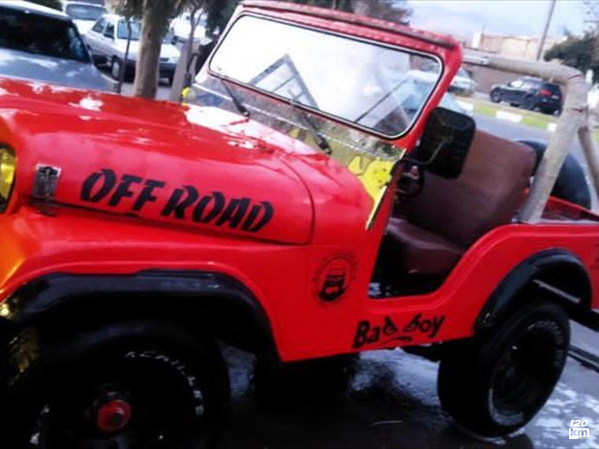 فروش جیپ صحرا ۱۳۶۹ (کم کارکرد) زرشکی چند لکه رنگ سمنان گرمسار (۱۱ آذر ۱۴۰۴)