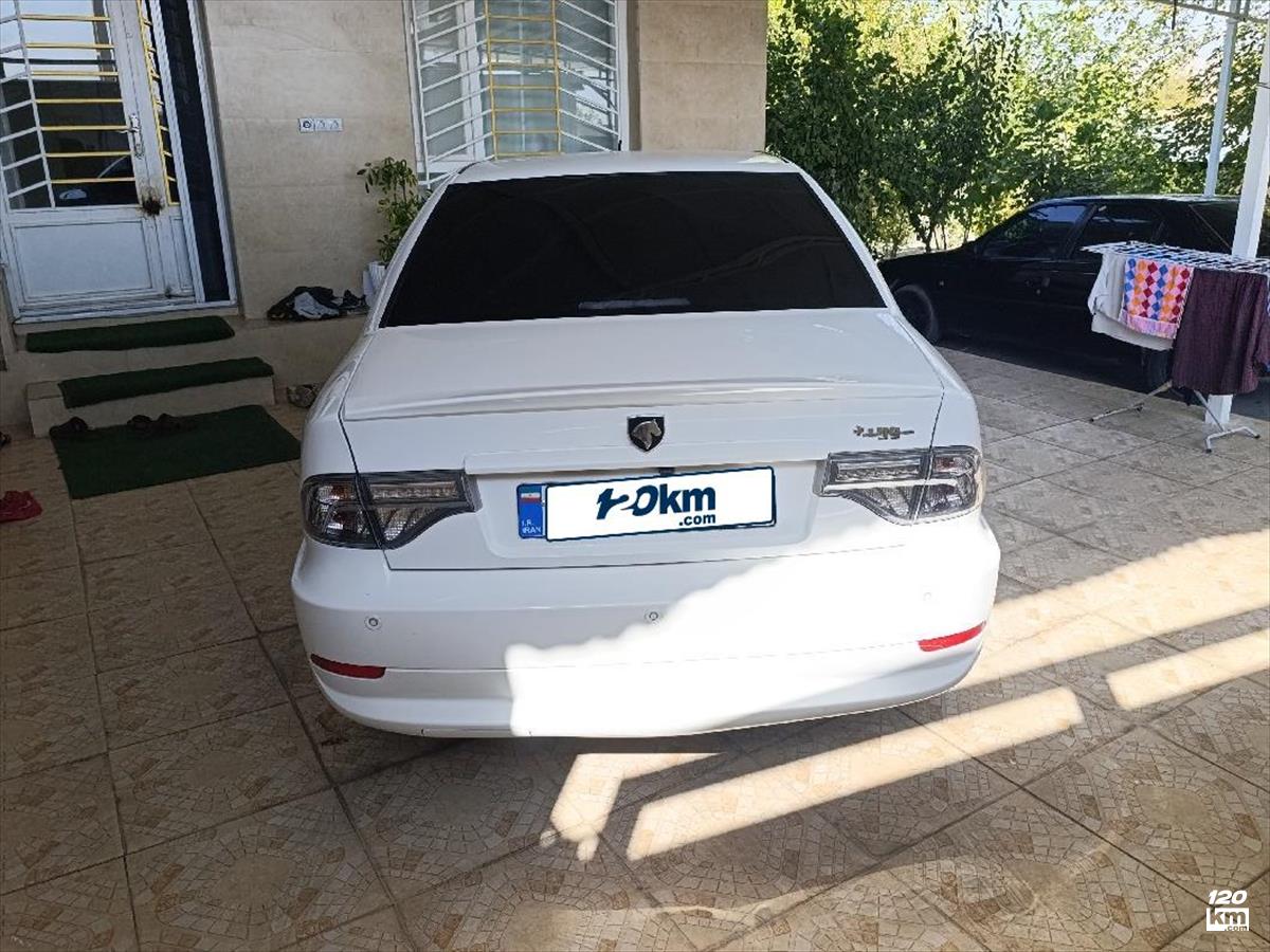 فروش سمند سورن ۱۴۰۳ سفید بدون رنگ ایلام ایوان (۱۱ آذر ۱۴۰۴)