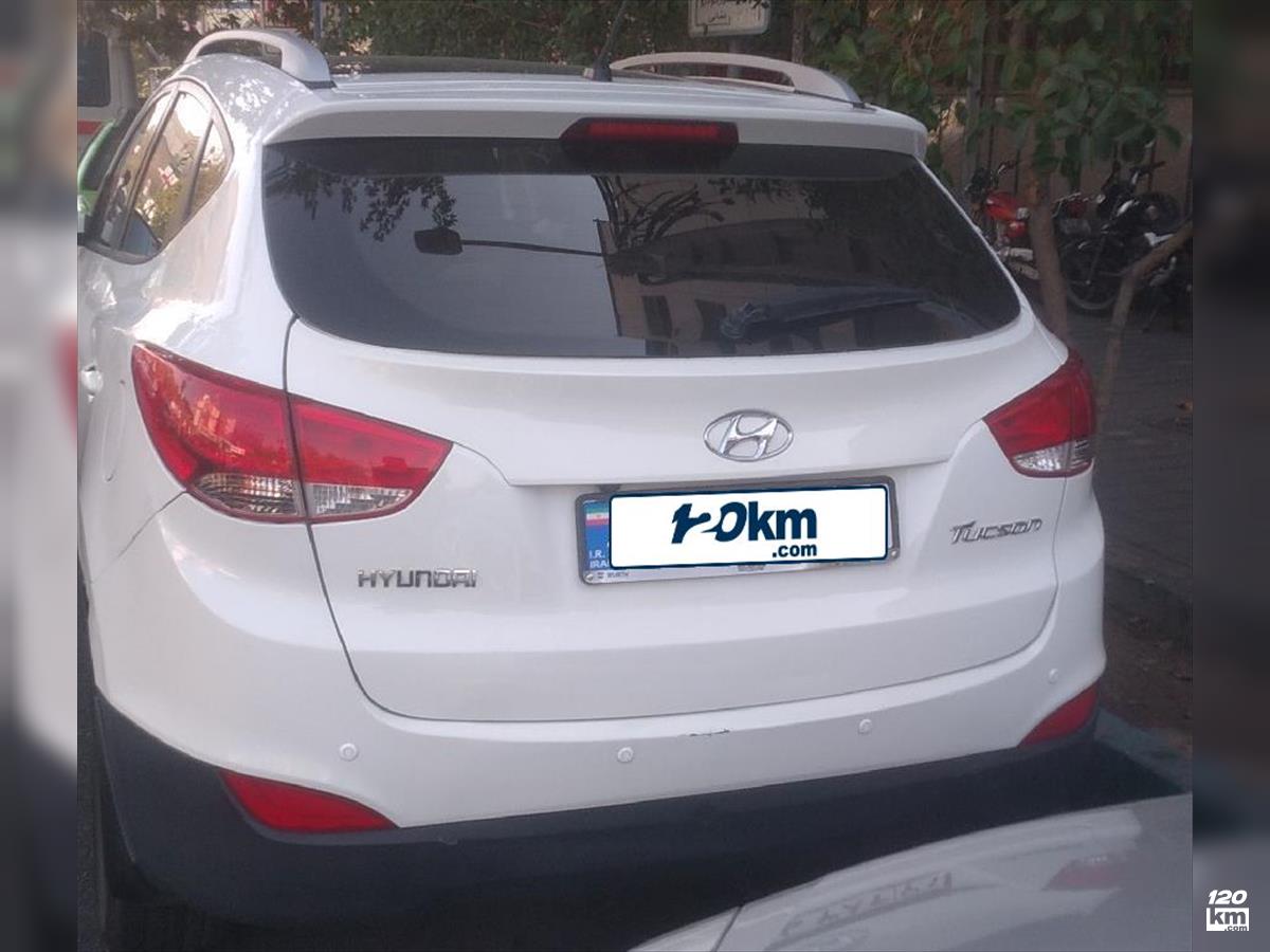 فروش هیوندای توسان ix35 ۲۰۱۳ سفید بدون رنگ تهران شهریار (۱۴ آذر ۱۴۰۴)