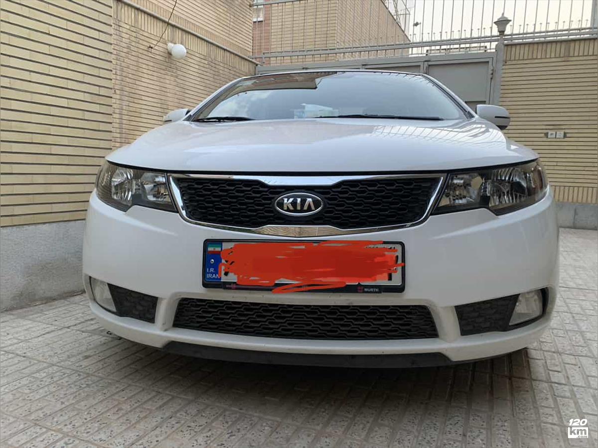 فروش کیا سراتو 2000cc ۱۳۹۶ (کم کارکرد) سفید بدون رنگ اصفهان عباس آباد (۱۴ آذر ۱۴۰۴)