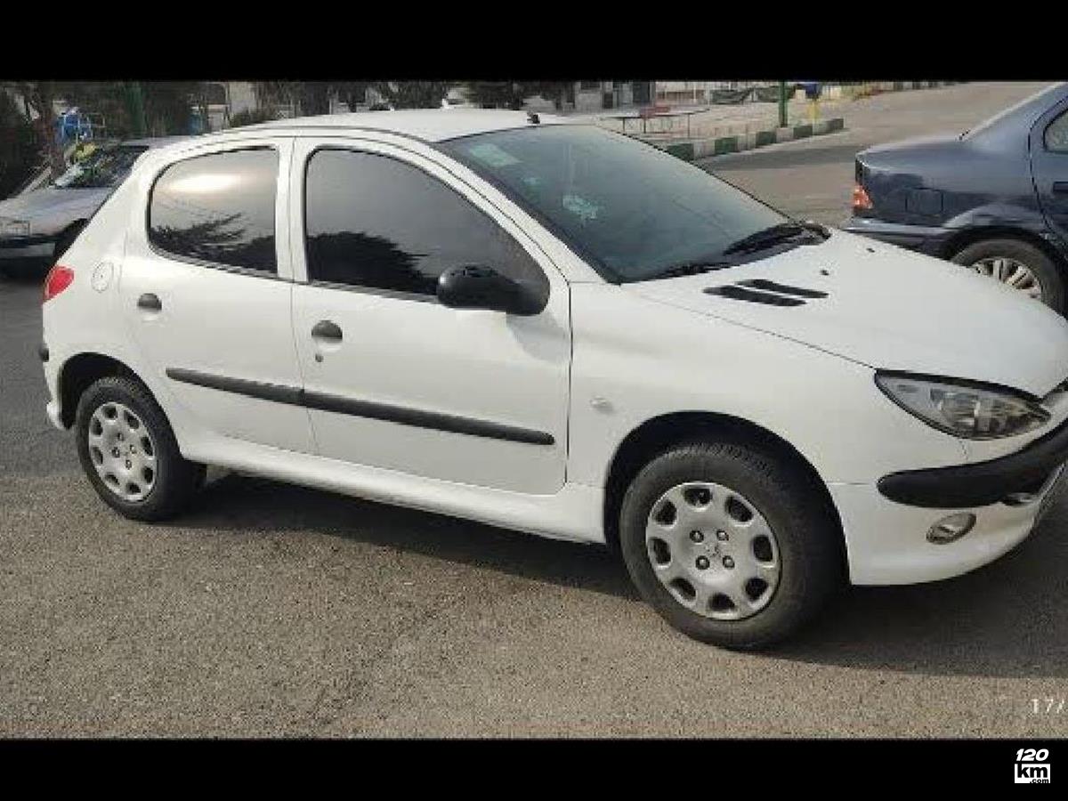 فروش پژو 206 تیپ 2 ۱۳۹۹ سفید چند لکه رنگ تهران لویزان (۱۴ آذر ۱۴۰۴)