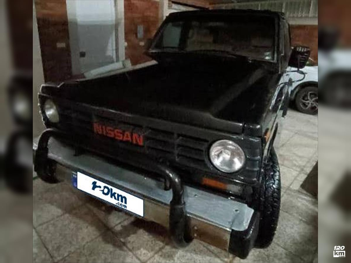 فروش نیسان پاترول دو در ۱۳۷۶ مشکی بدون رنگ کرمان (۱۵ آذر ۱۴۰۴)