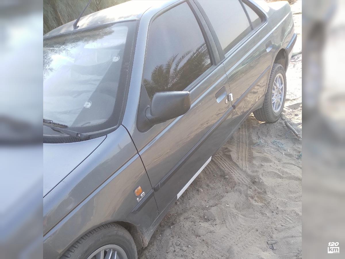 فروش پژو 405 GLi ۱۳۹۶ دلفینی بدون رنگ کرمان عنبرآباد (۱۶ آذر ۱۴۰۴)