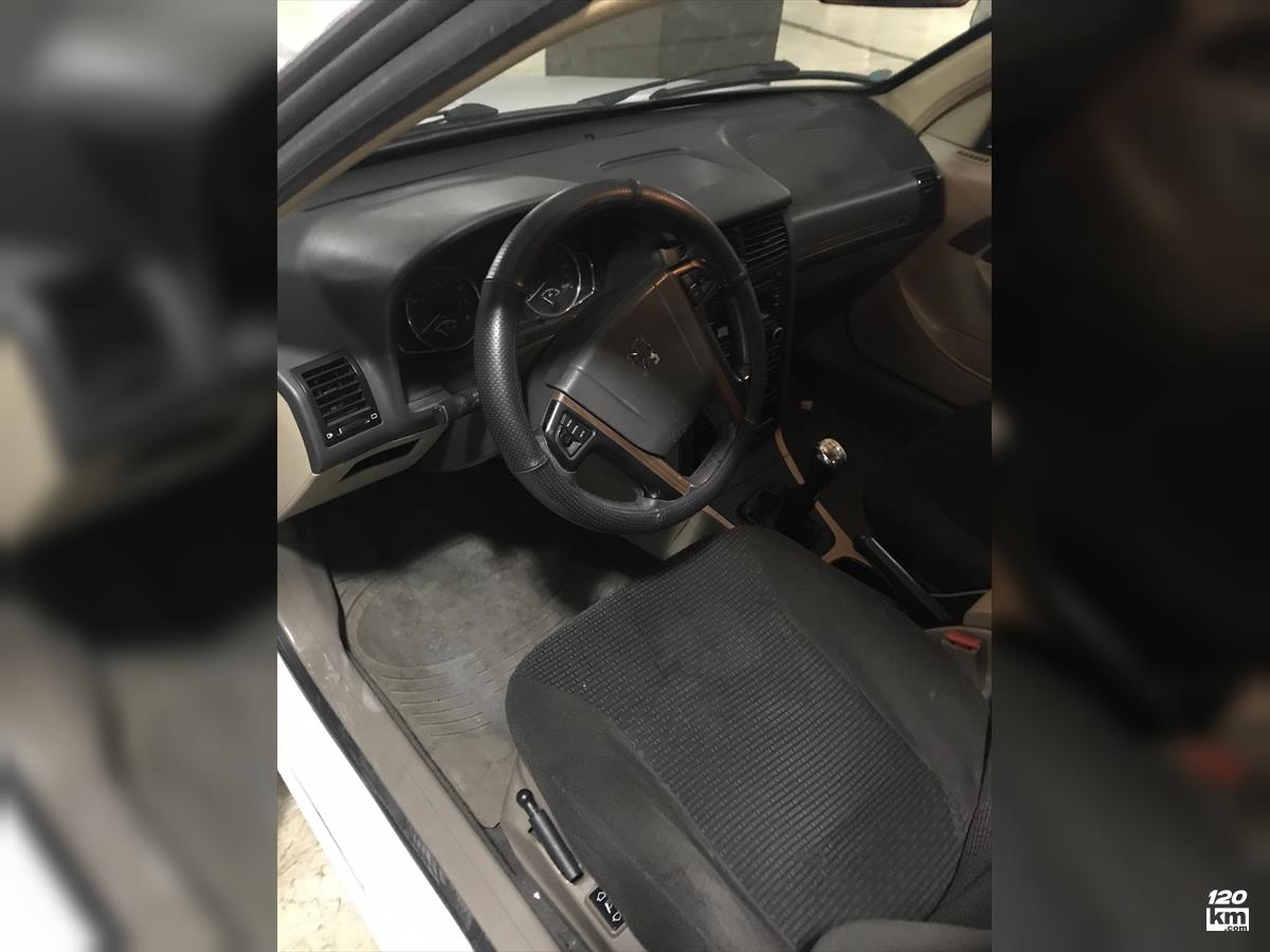 فروش پژو پارس LX ۱۳۹۵ سفید بدون رنگ تهران ظفر (۲۳ آذر ۱۴۰۴)