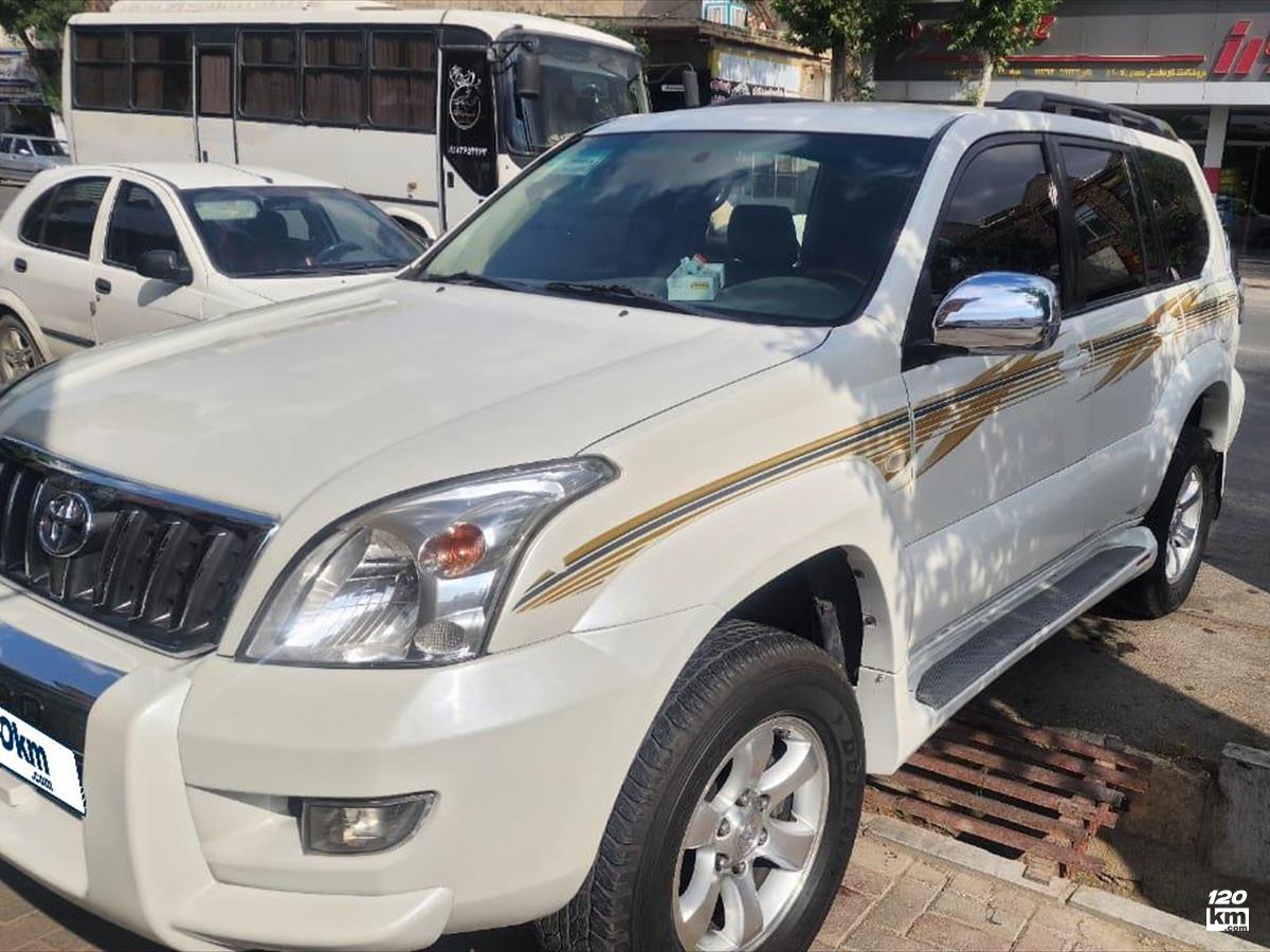 فروش تویوتا پرادو GX چهار در ۲۰۰۸ سفید صدفی دو لکه رنگ تهران دماوند (۲۵ آذر ۱۴۰۴)
