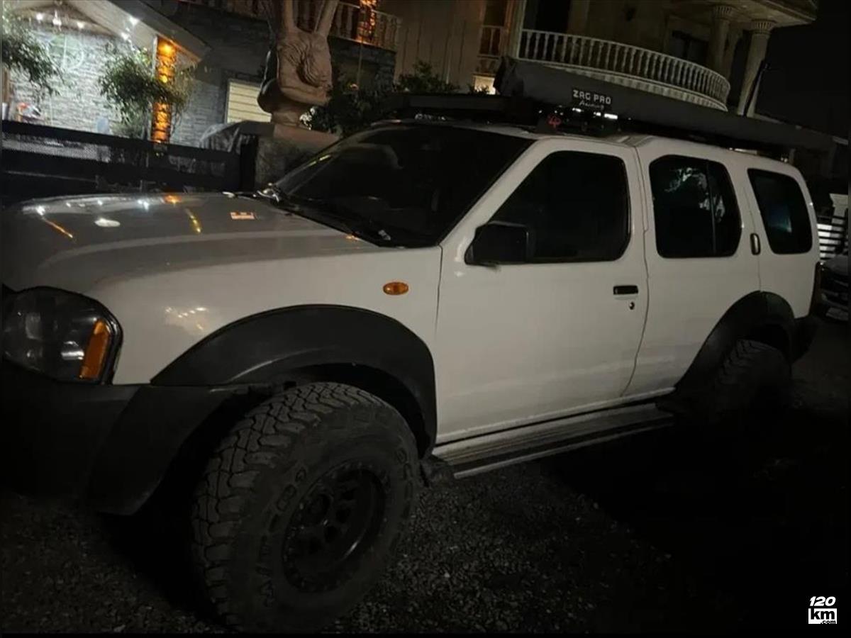 فروش نیسان رونیز ۱۳۸۸ سفید دو لکه رنگ تهران (۲۹ آذر ۱۴۰۴)