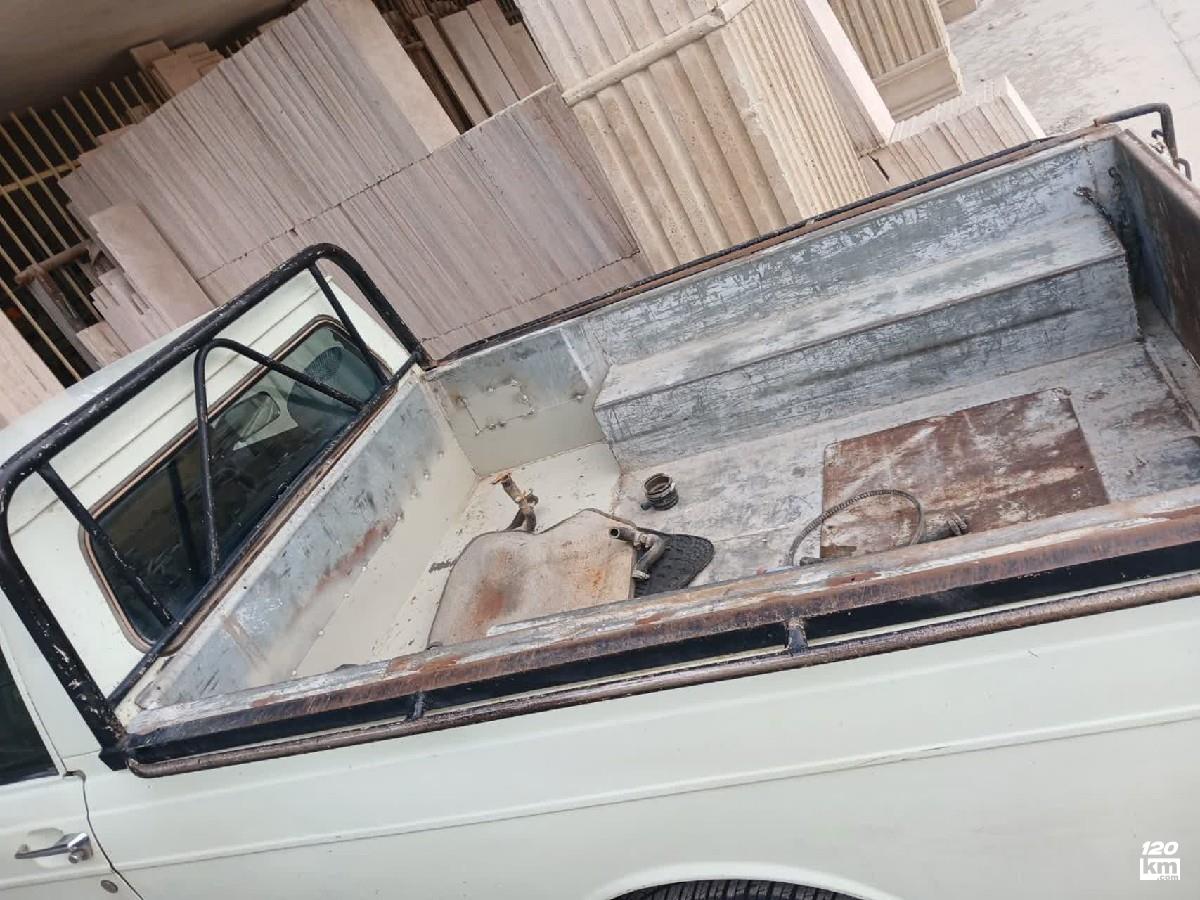 فروش پیکان وانت ۱۳۸۵ دوگانه سوز سفید چند لکه رنگ اصفهان خمینی شهر (۲۹ آذر ۱۴۰۴)