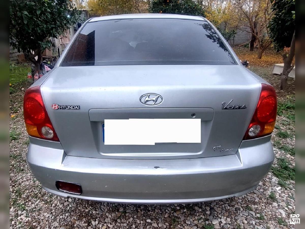 فروش هیوندای ورنا ۱۳۸۴ نقره ای چند لکه رنگ مازندران قائم شهر (۲ دی ۱۴۰۴)