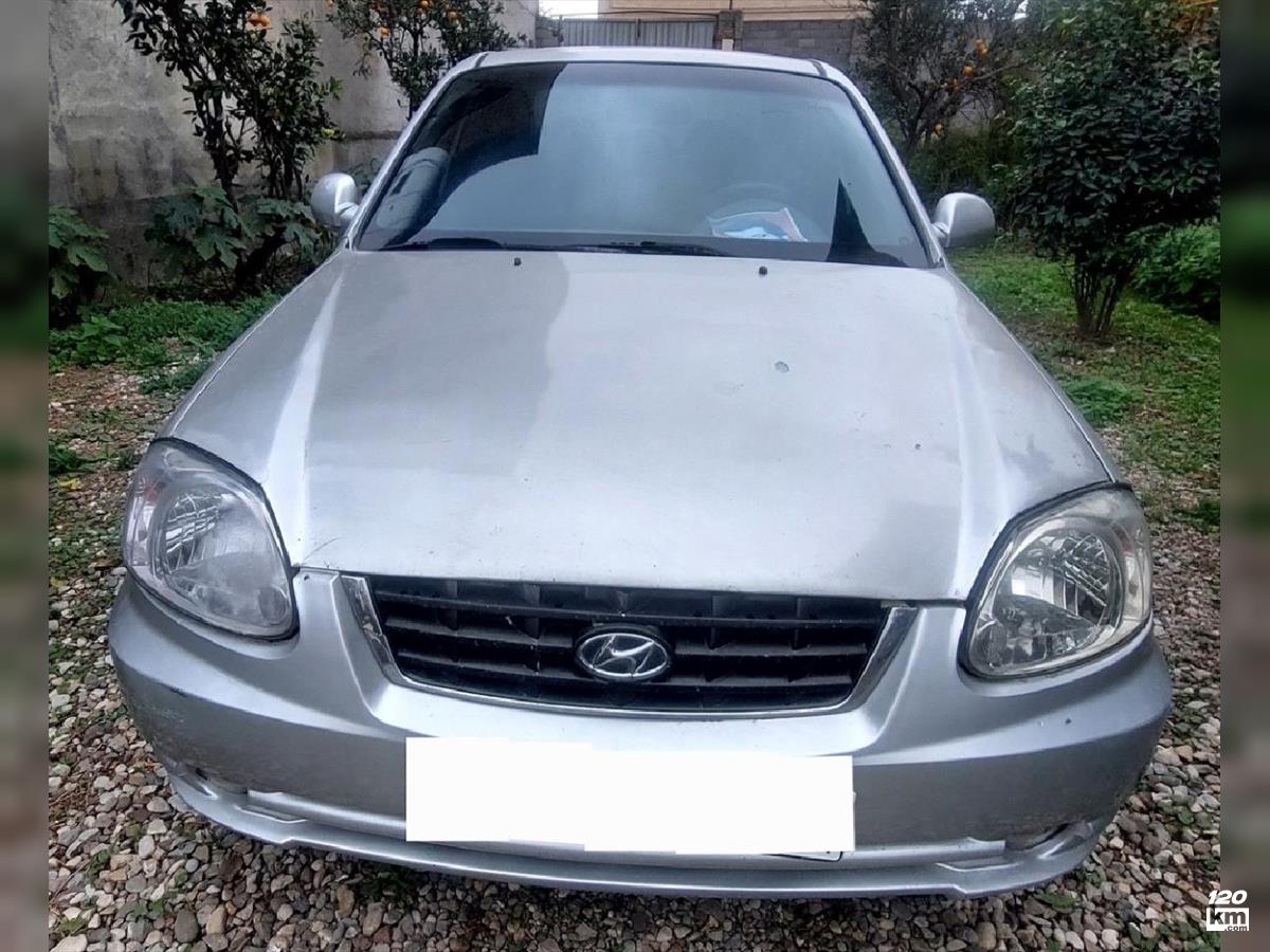 فروش هیوندای ورنا ۱۳۸۴ نقره ای چند لکه رنگ مازندران قائم شهر (۲ دی ۱۴۰۴)