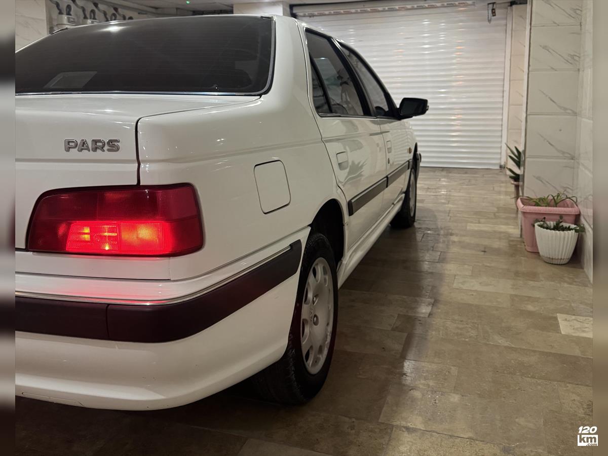 فروش پژو پارس ۱۴۰۰ سفید بدون رنگ تهران رباط کریم (۲ دی ۱۴۰۴)