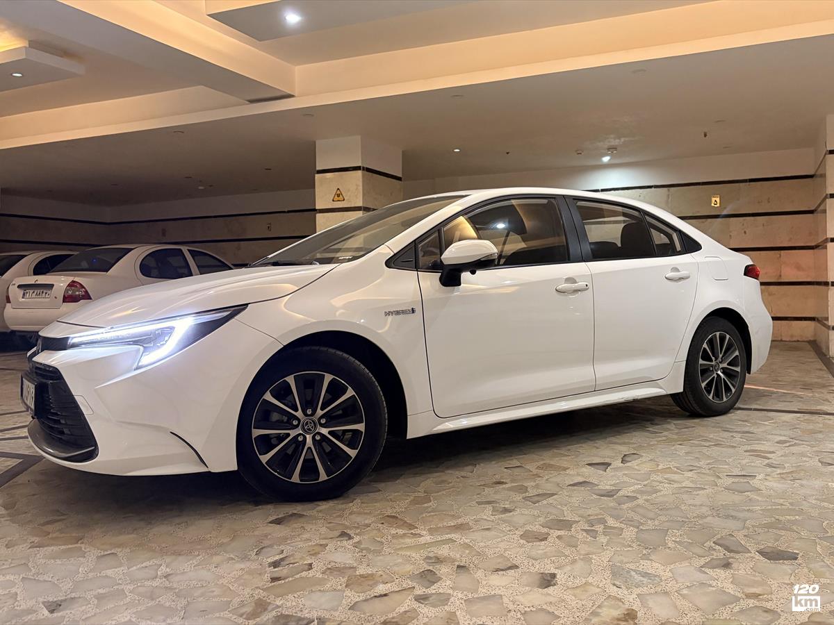 فروش تویوتا کرولا لوین 1.8L ۲۰۲۴ هیبریدی (کم کارکرد) سفید بدون رنگ کرج محمد شهر (۴ دی ۱۴۰۴)