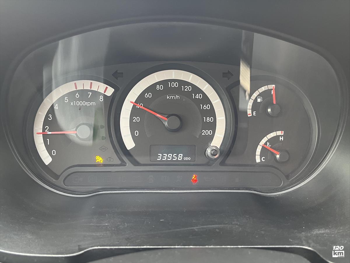 فروش کوییک R ۱۴۰۰ (کم کارکرد) نقره ای بدون رنگ مازندران قائم شهر (۵ دی ۱۴۰۴)